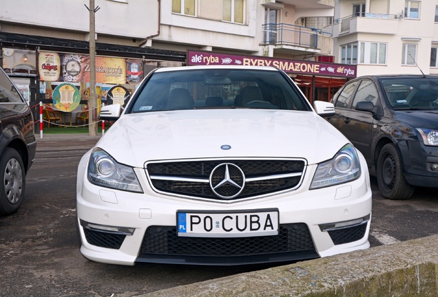 Mercedes-Benz C 63 AMG W204 2012