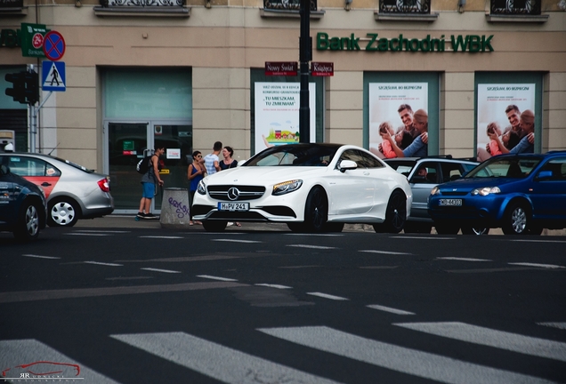 Mercedes-Benz S 63 AMG Coupé C217