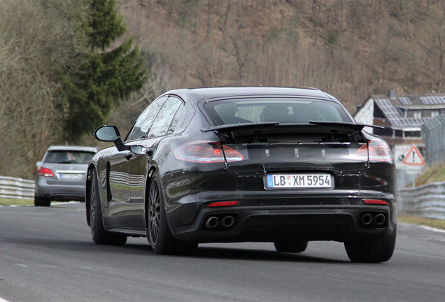 Porsche Panamera 2015