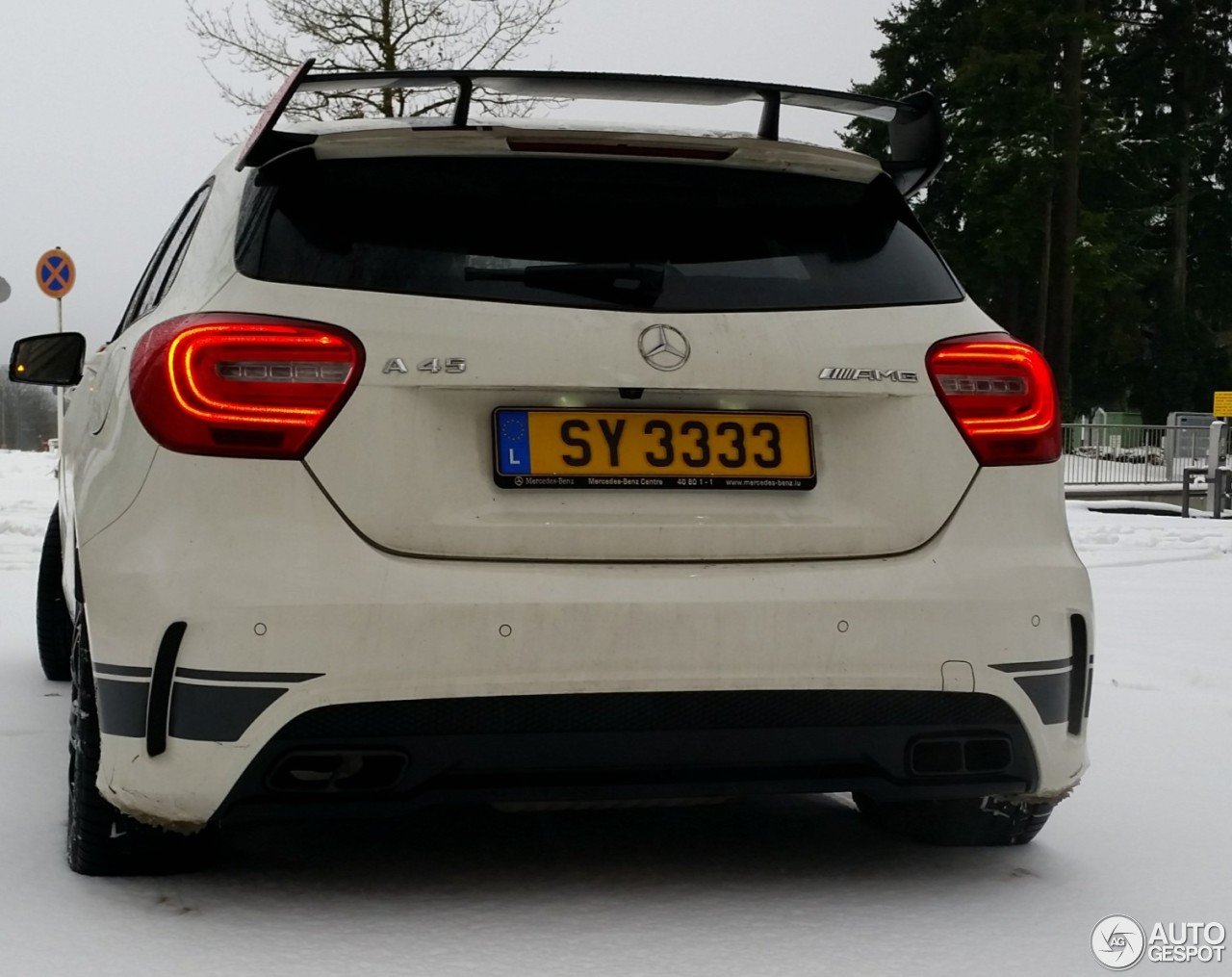 Mercedes-Benz A 45 AMG Edition 1