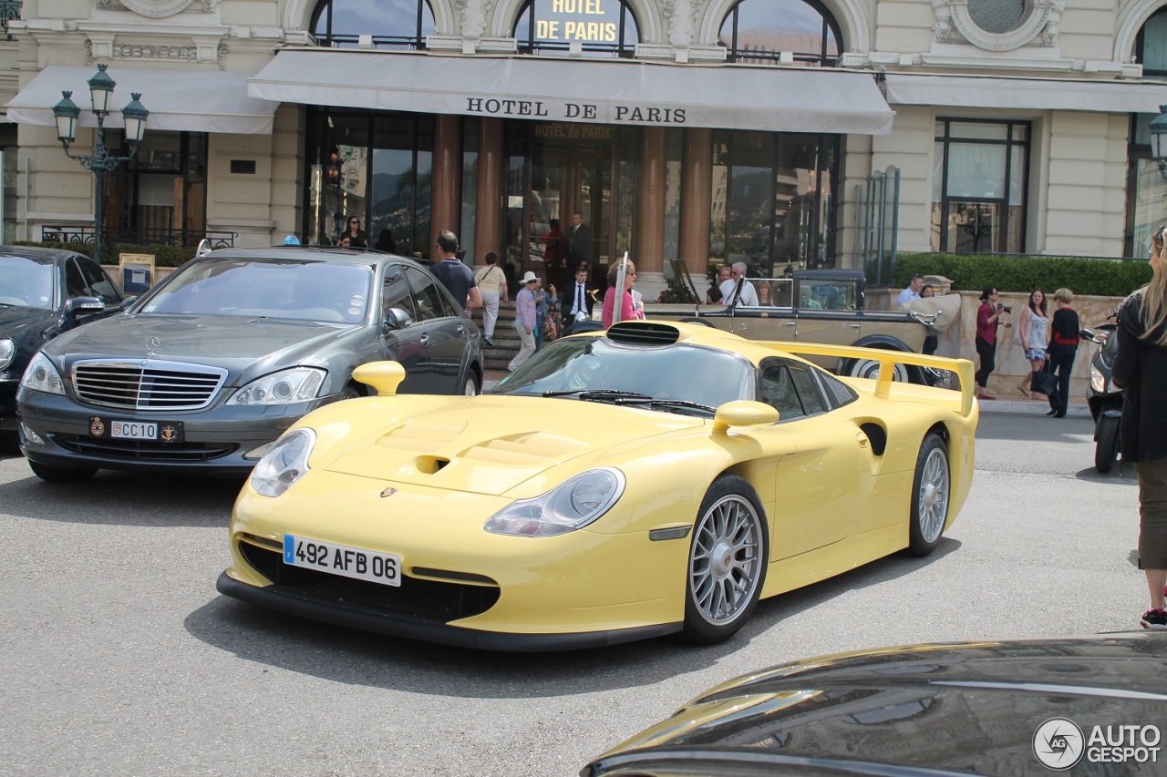 Porsche 996 GT1