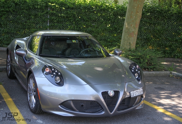 Alfa Romeo 4C Coupé