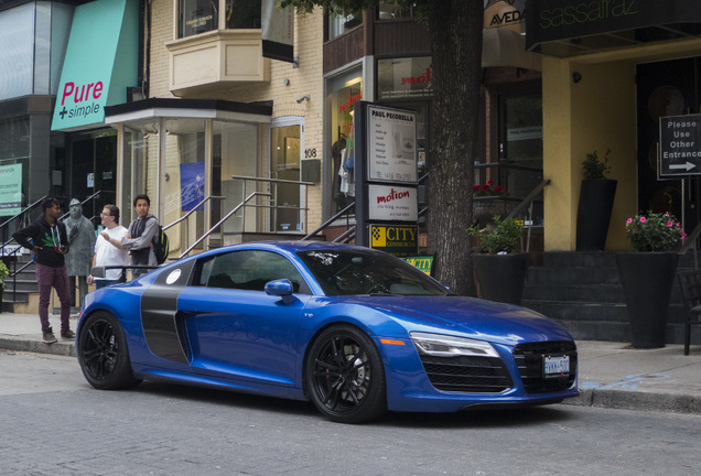 Audi R8 V10 2013