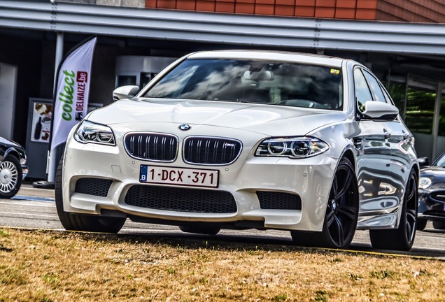 BMW M5 F10 2014