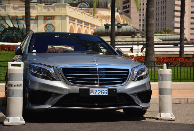 Mercedes-Benz S 63 AMG V222