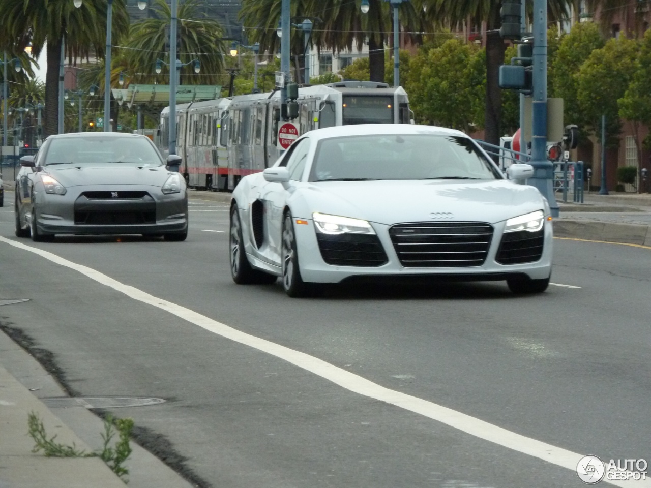 Audi R8 V10 2013