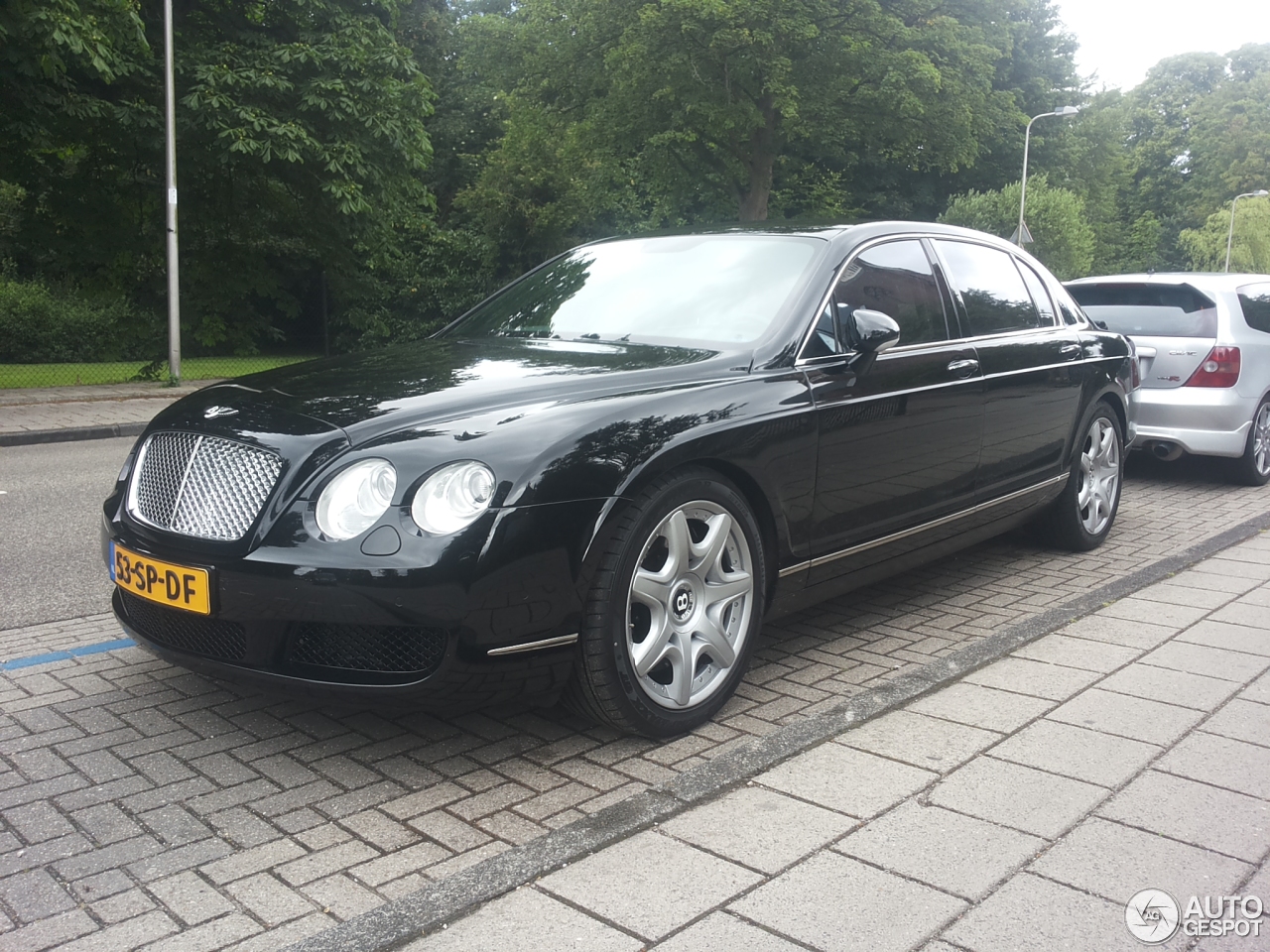 Bentley Continental Flying Spur