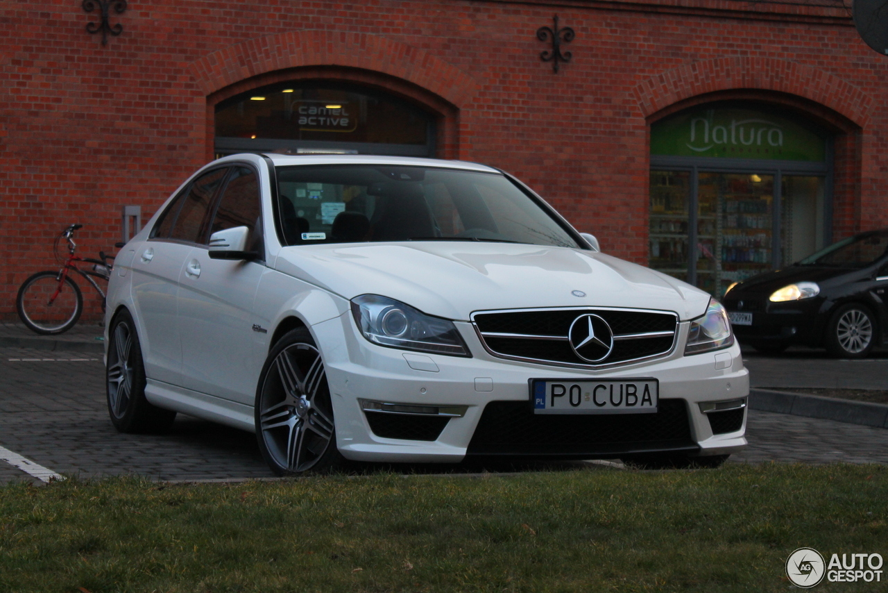 Mercedes-Benz C 63 AMG W204 2012