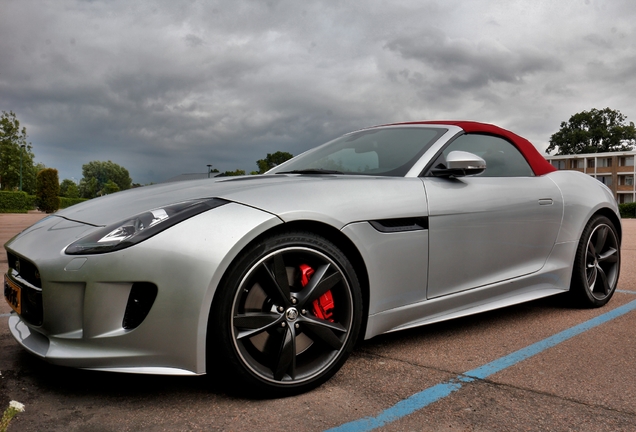 Jaguar F-TYPE S Convertible