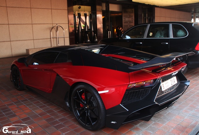 Lamborghini Aventador LP720-4 Roadster 50° Anniversario