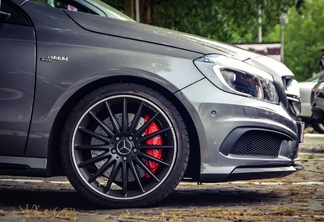 Mercedes-Benz A 45 AMG