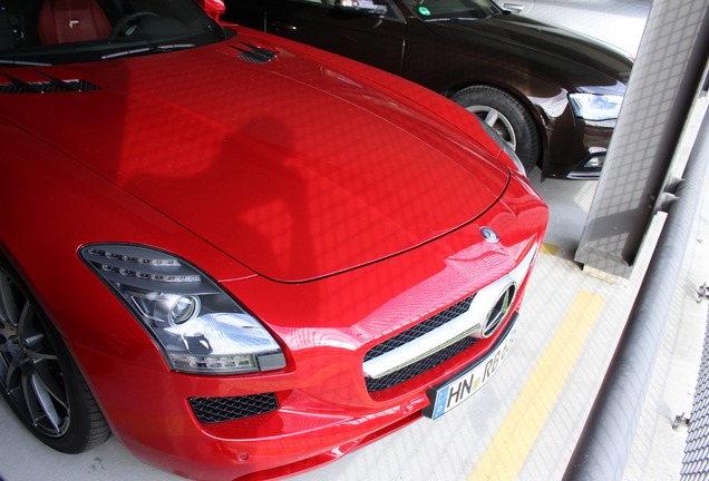 Mercedes-Benz SLS AMG