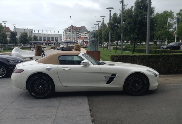 Mercedes-Benz SLS AMG Roadster