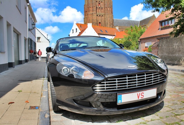 Aston Martin DB9 Volante