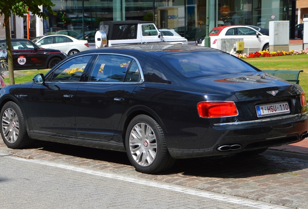 Bentley Flying Spur V8