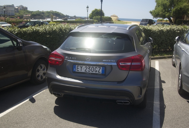 Mercedes-Benz GLA 45 AMG X156