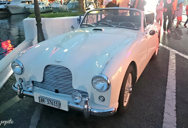 Aston Martin DB2 Drophead Coupé