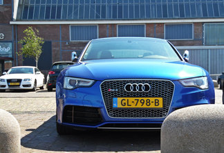 Audi RS5 B8 2012