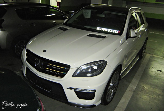 Mercedes-Benz ML 63 AMG W166