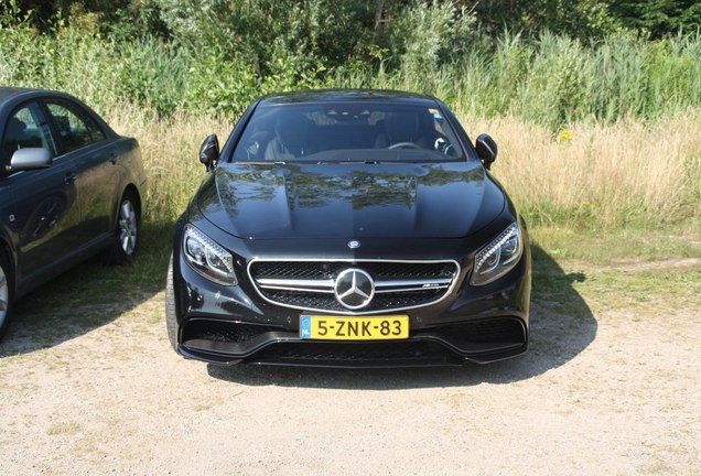 Mercedes-Benz S 63 AMG Coupé C217