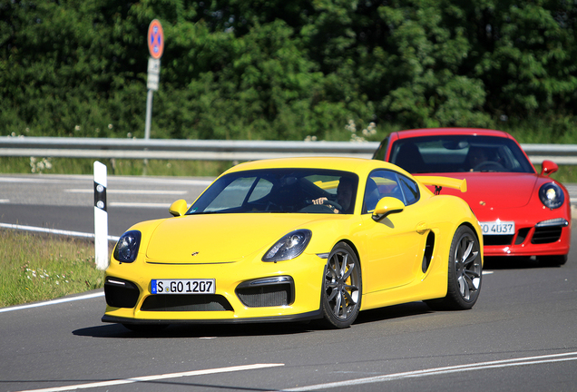 Porsche 981 Cayman GT4