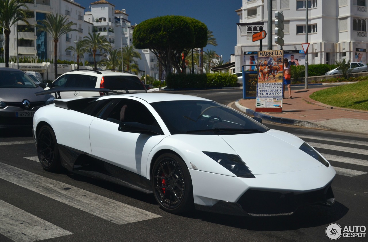 Lamborghini Murciélago LP640