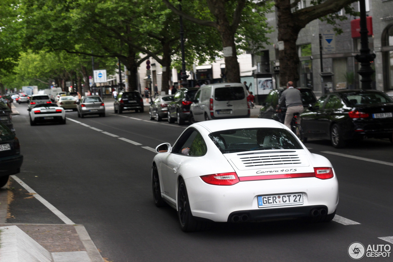 Porsche 997 Carrera 4 GTS