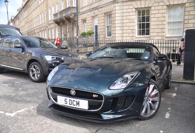 Jaguar F-TYPE S V8 Convertible