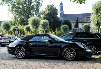 Porsche 991 Turbo S Cabriolet MkI