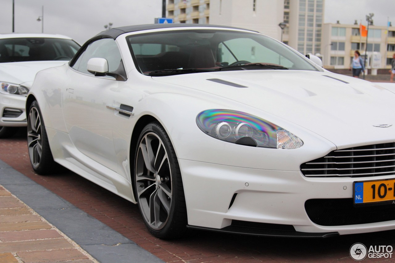 Aston Martin DBS Volante