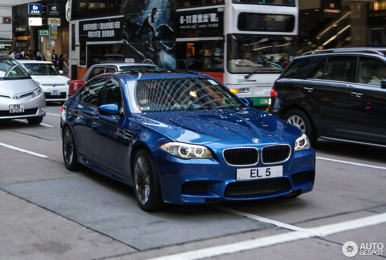 BMW M5 F10 2011