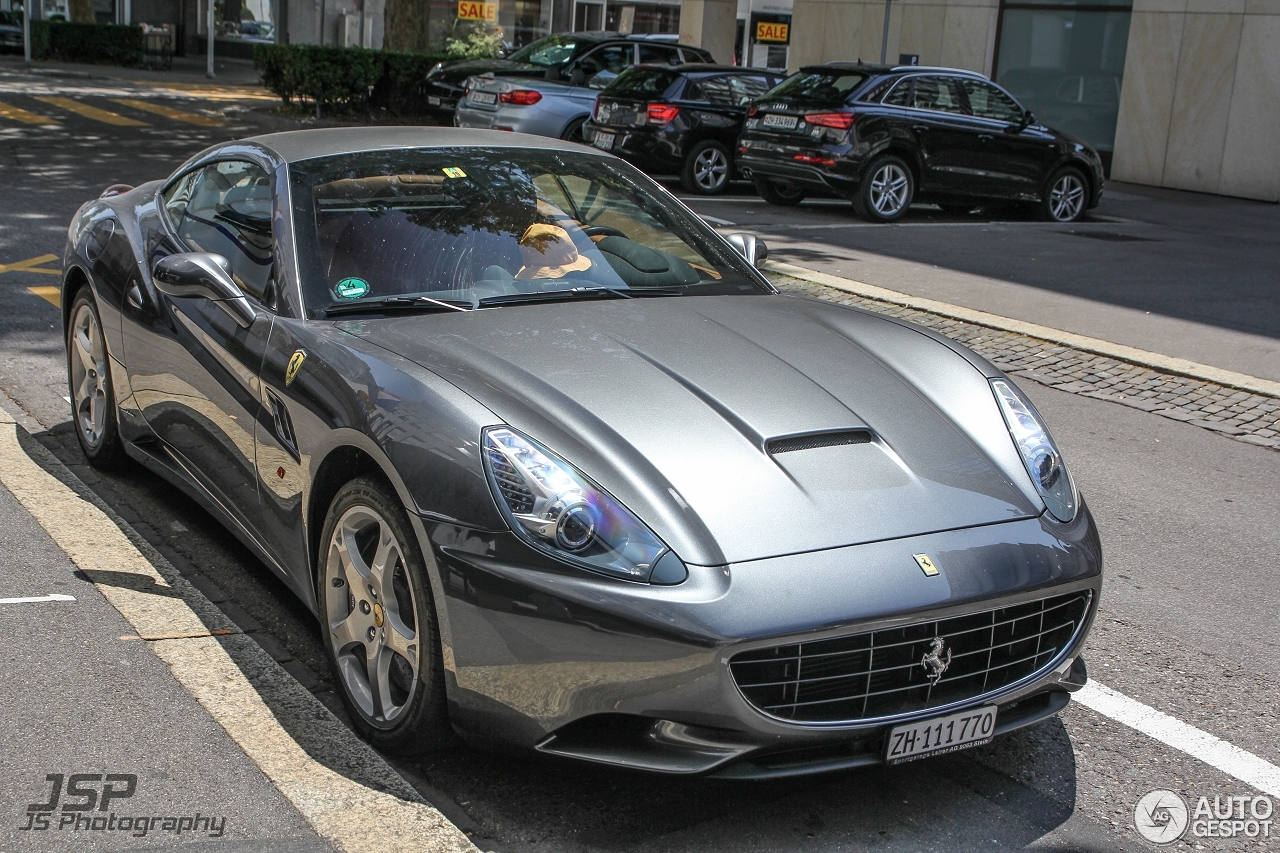 Ferrari California