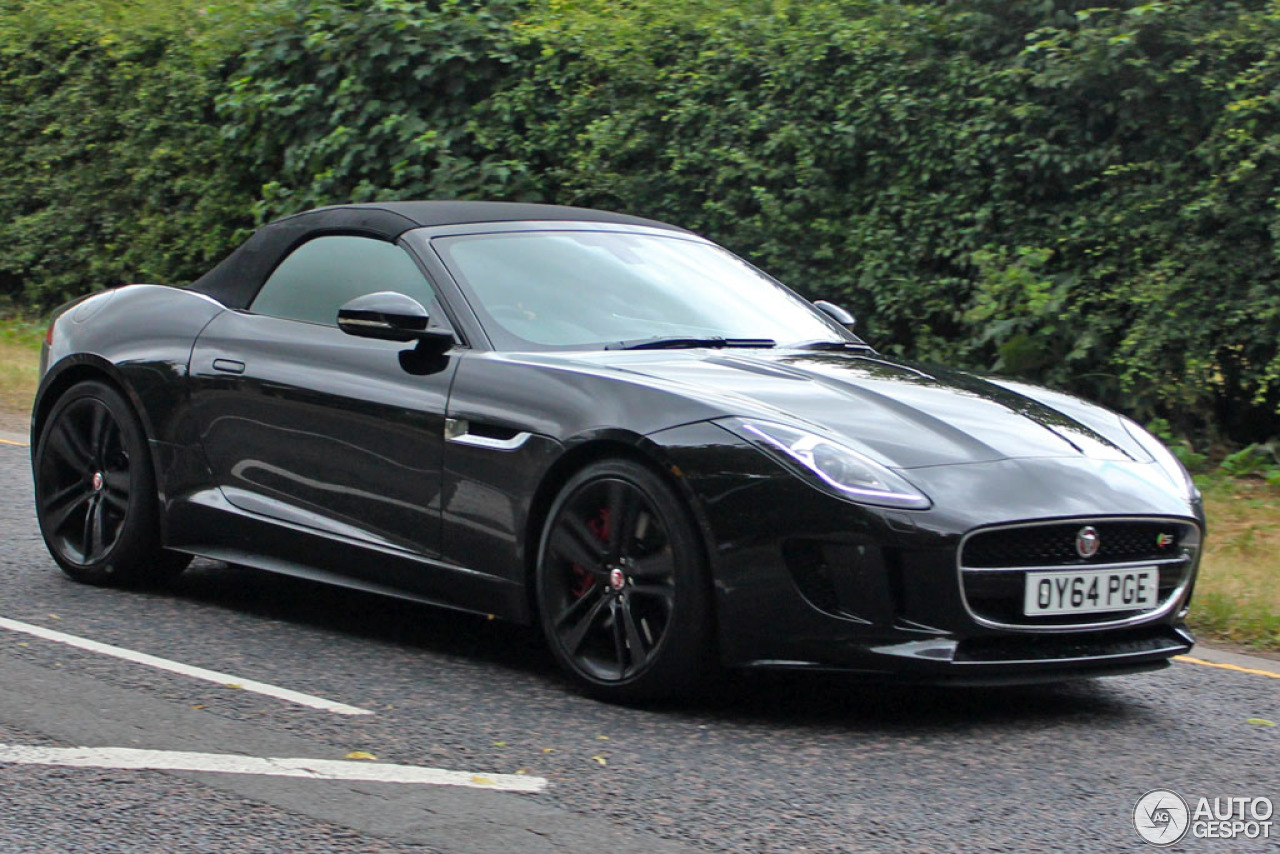 Jaguar F-TYPE S V8 Convertible