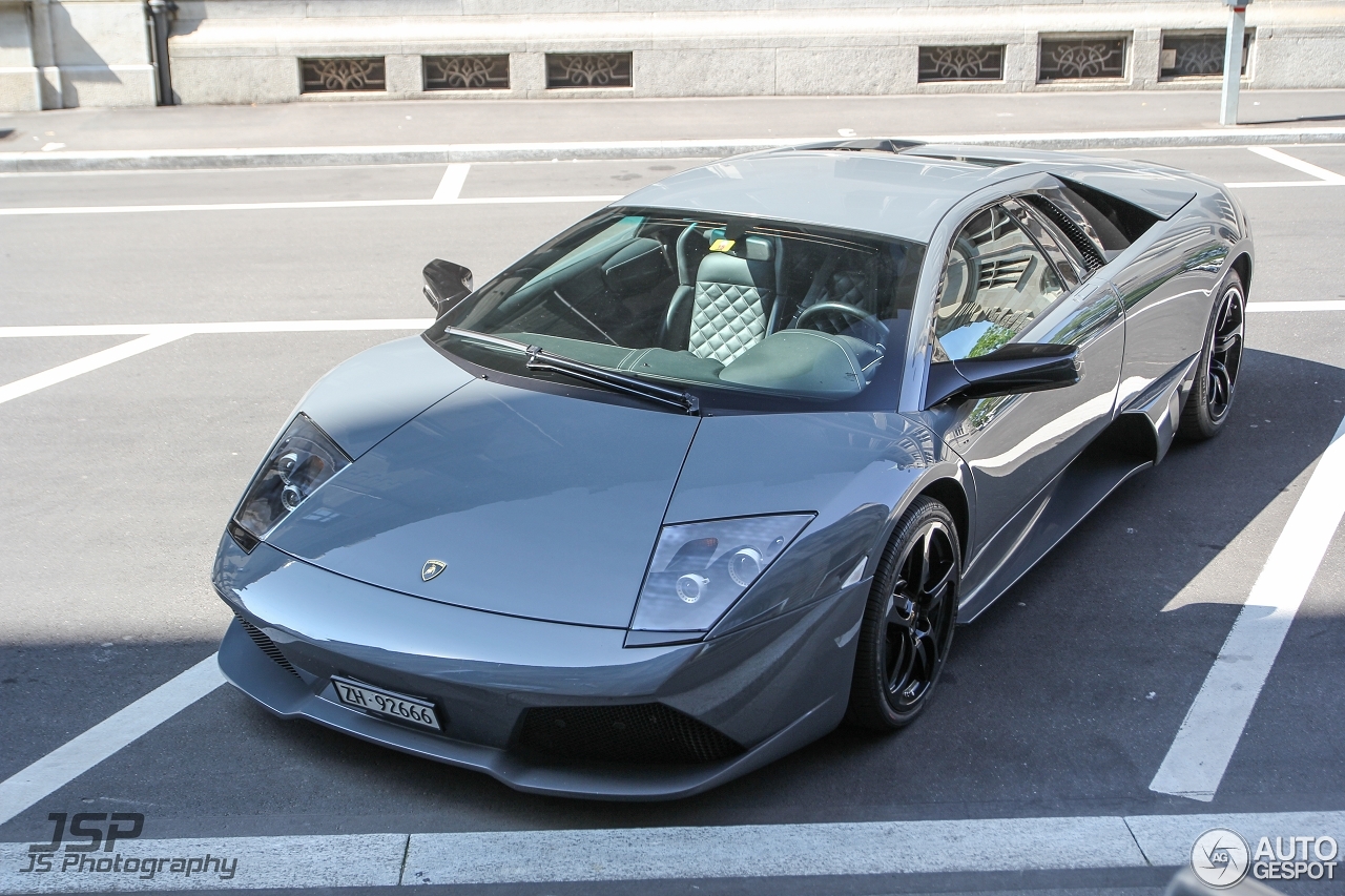 Lamborghini Murciélago LP640