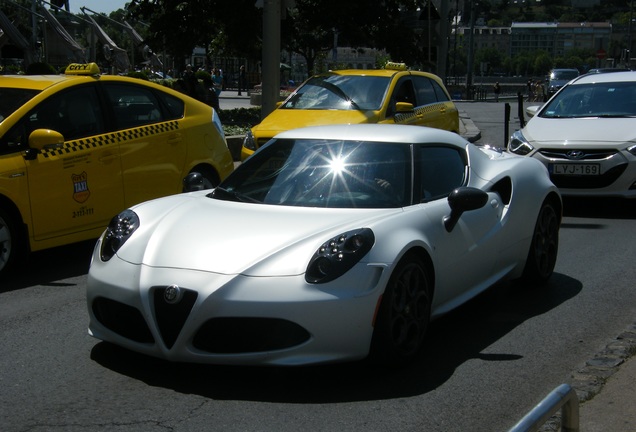 Alfa Romeo 4C Launch Edition