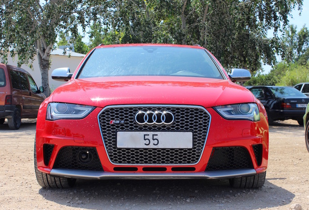 Audi RS4 Avant B8