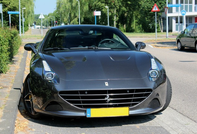 Ferrari California T