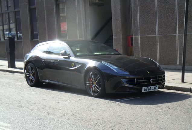 Ferrari FF