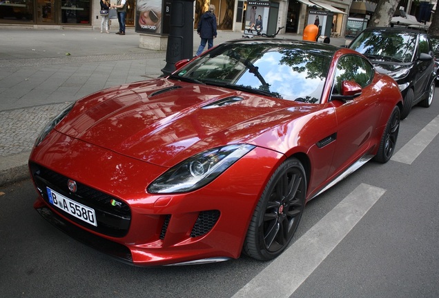 Jaguar F-TYPE R Coupé