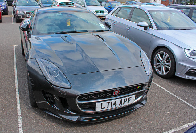 Jaguar F-TYPE R Coupé