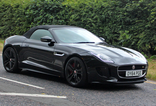 Jaguar F-TYPE S V8 Convertible