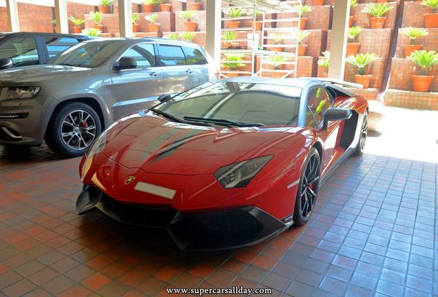 Lamborghini Aventador LP720-4 Roadster 50° Anniversario