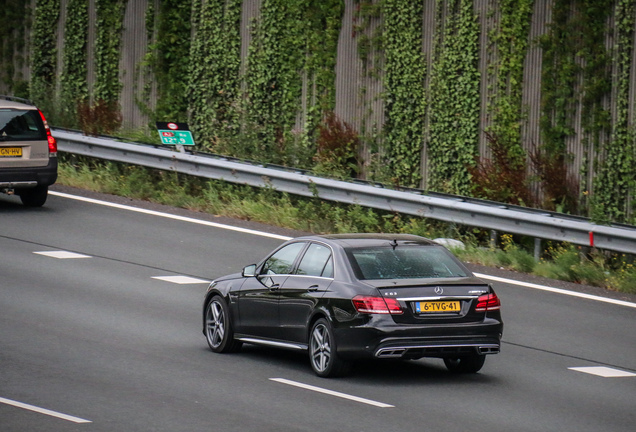 Mercedes-Benz E 63 AMG S W212