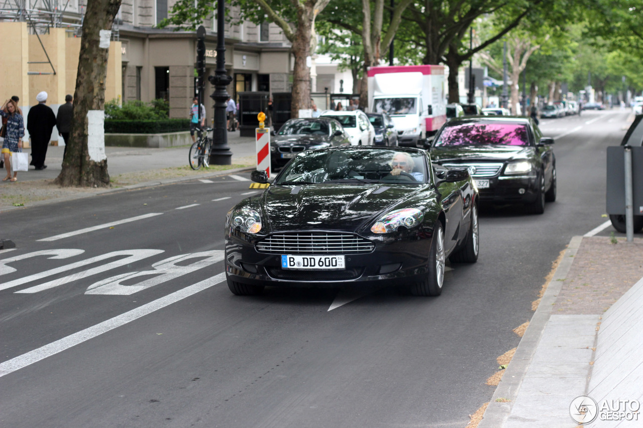 Aston Martin DB9 Volante