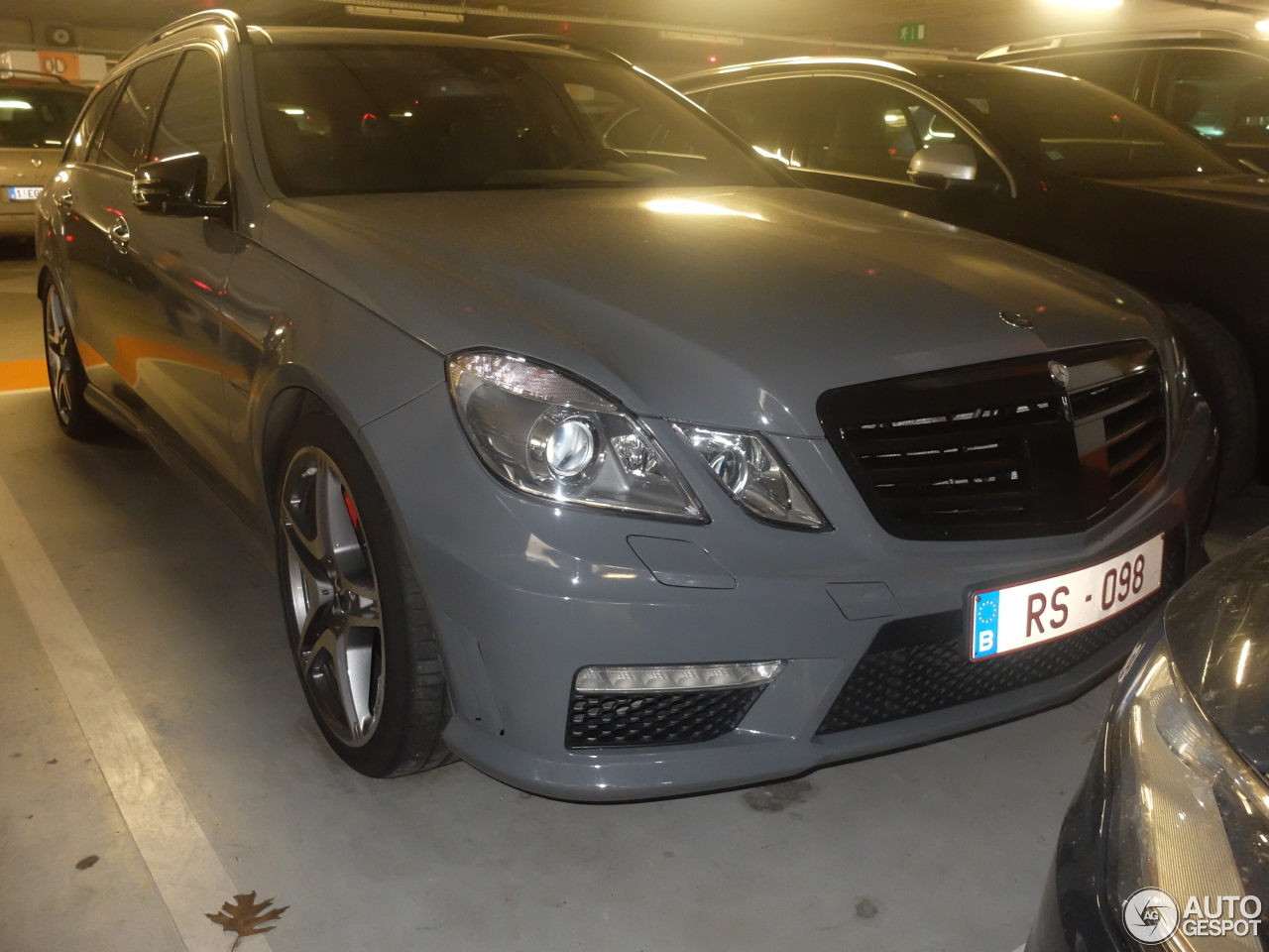 Mercedes-Benz E 63 AMG S212 V8 Biturbo