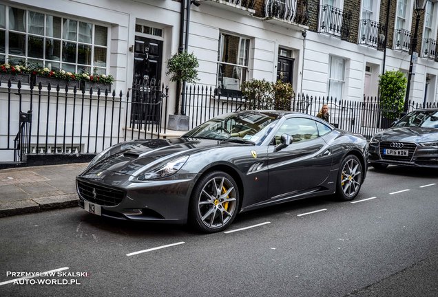 Ferrari California