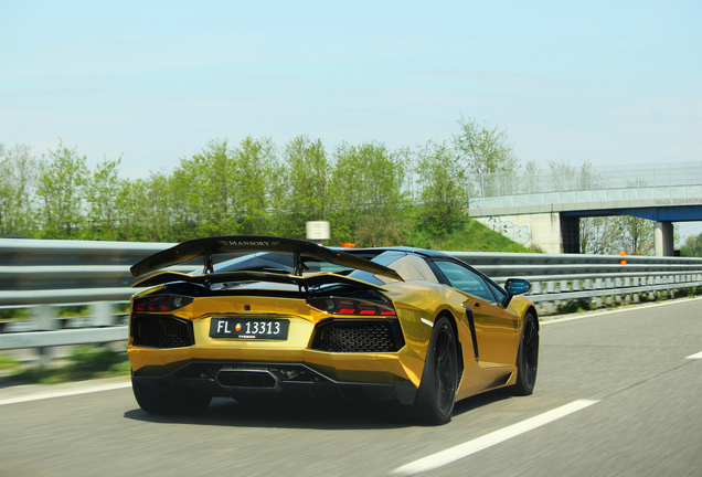 Lamborghini Aventador LP700-4 Roadster