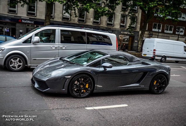 Lamborghini Gallardo LP560-4 Spyder