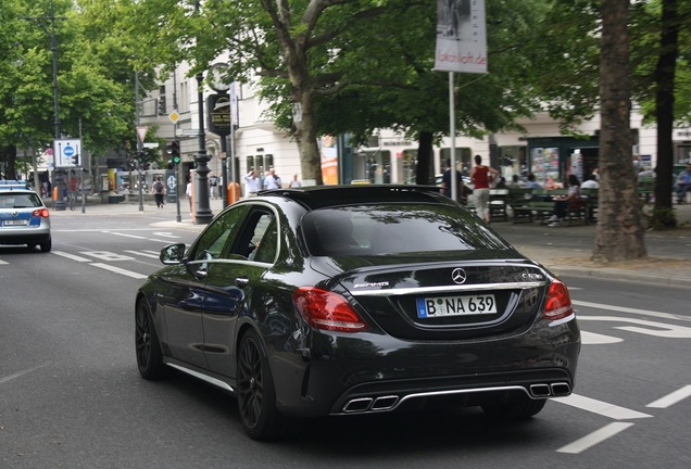 Mercedes-AMG C 63 S W205