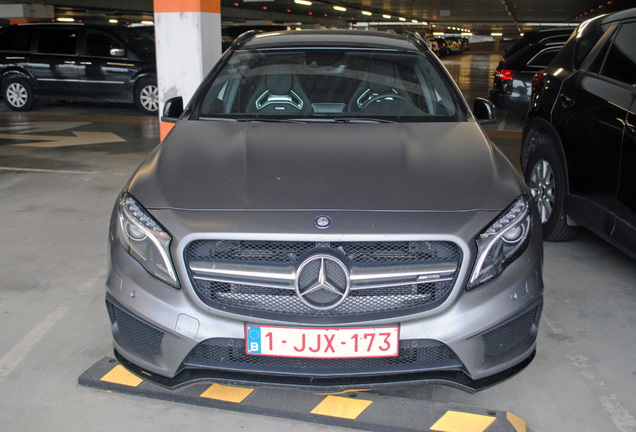 Mercedes-Benz GLA 45 AMG X156